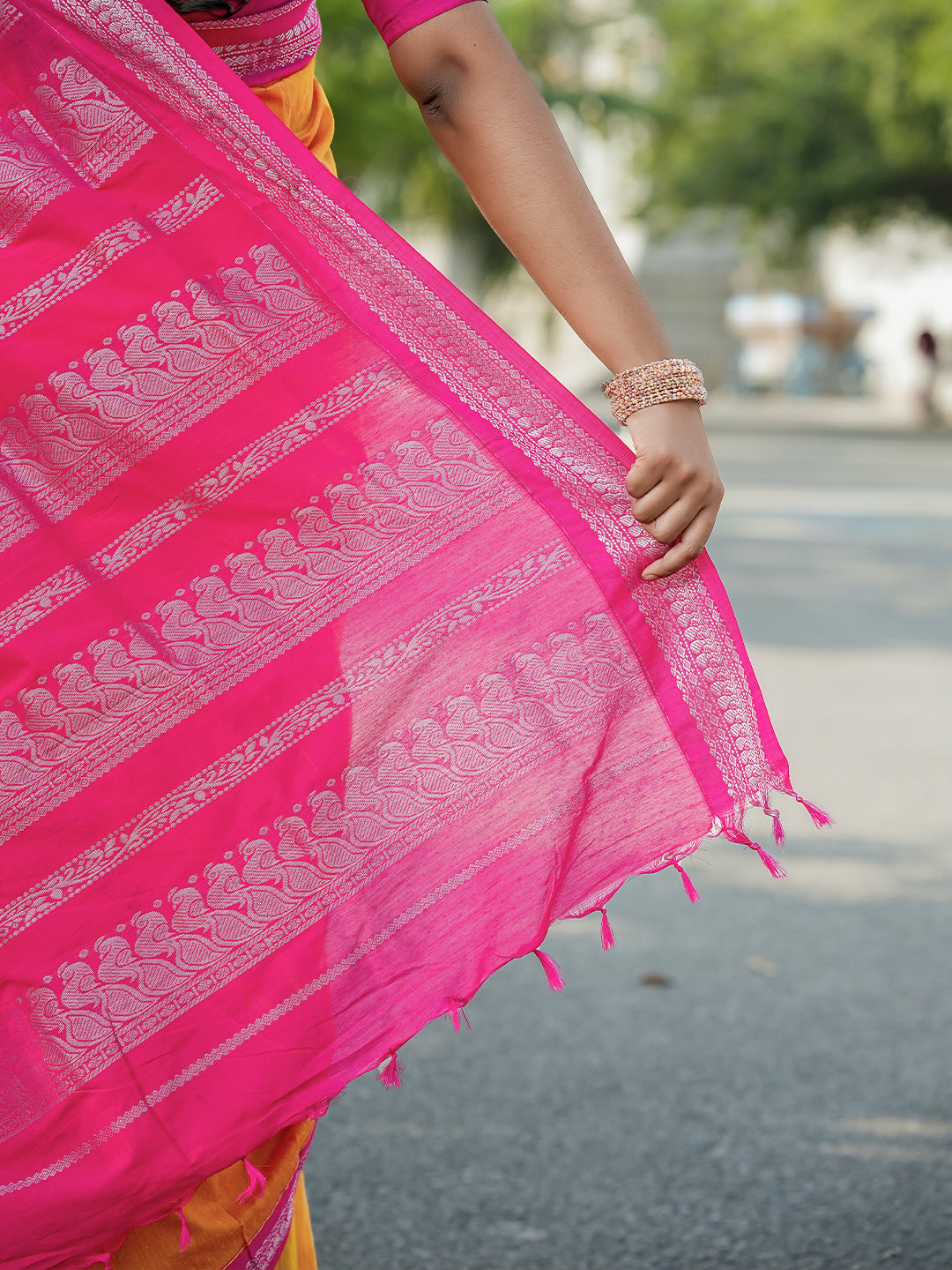 Mustard Yellow & Pink Double-Shaded Kalyani Cotton Saree