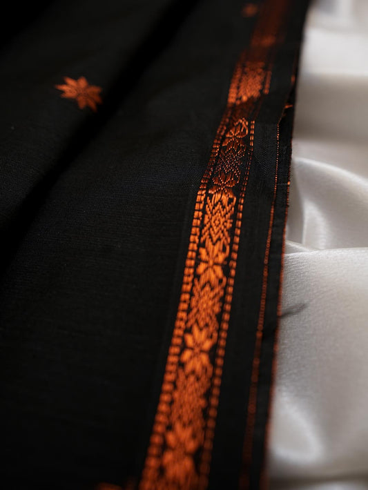 Beige & Black - Maheshwari Cotton Saree