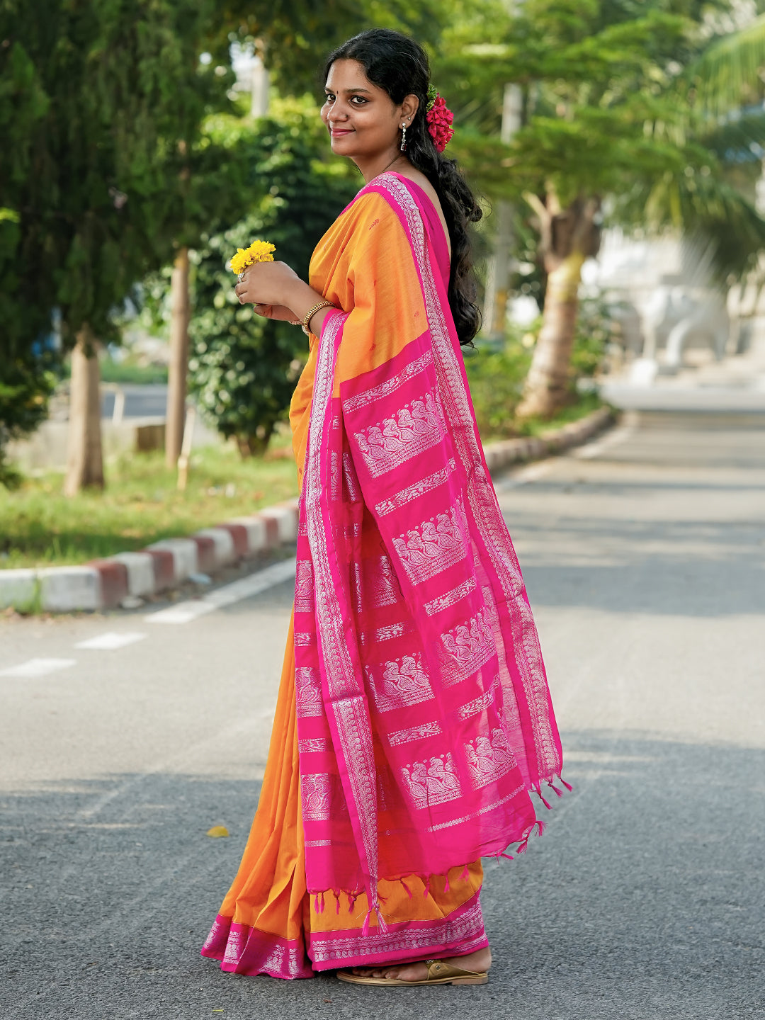 Mustard Yellow & Pink Double-Shaded Kalyani Cotton Saree