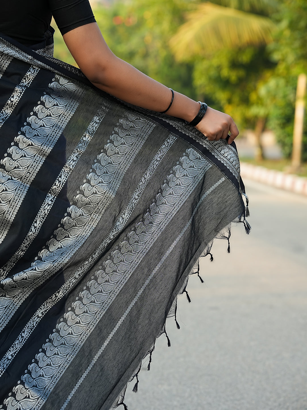 Violet & Black Kalyani Cotton Saree