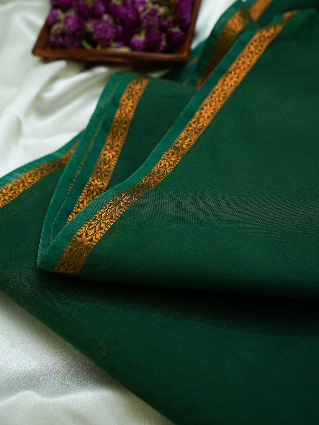 Deep Forest Green/ Dark Green- Maheshwari Cotton Saree