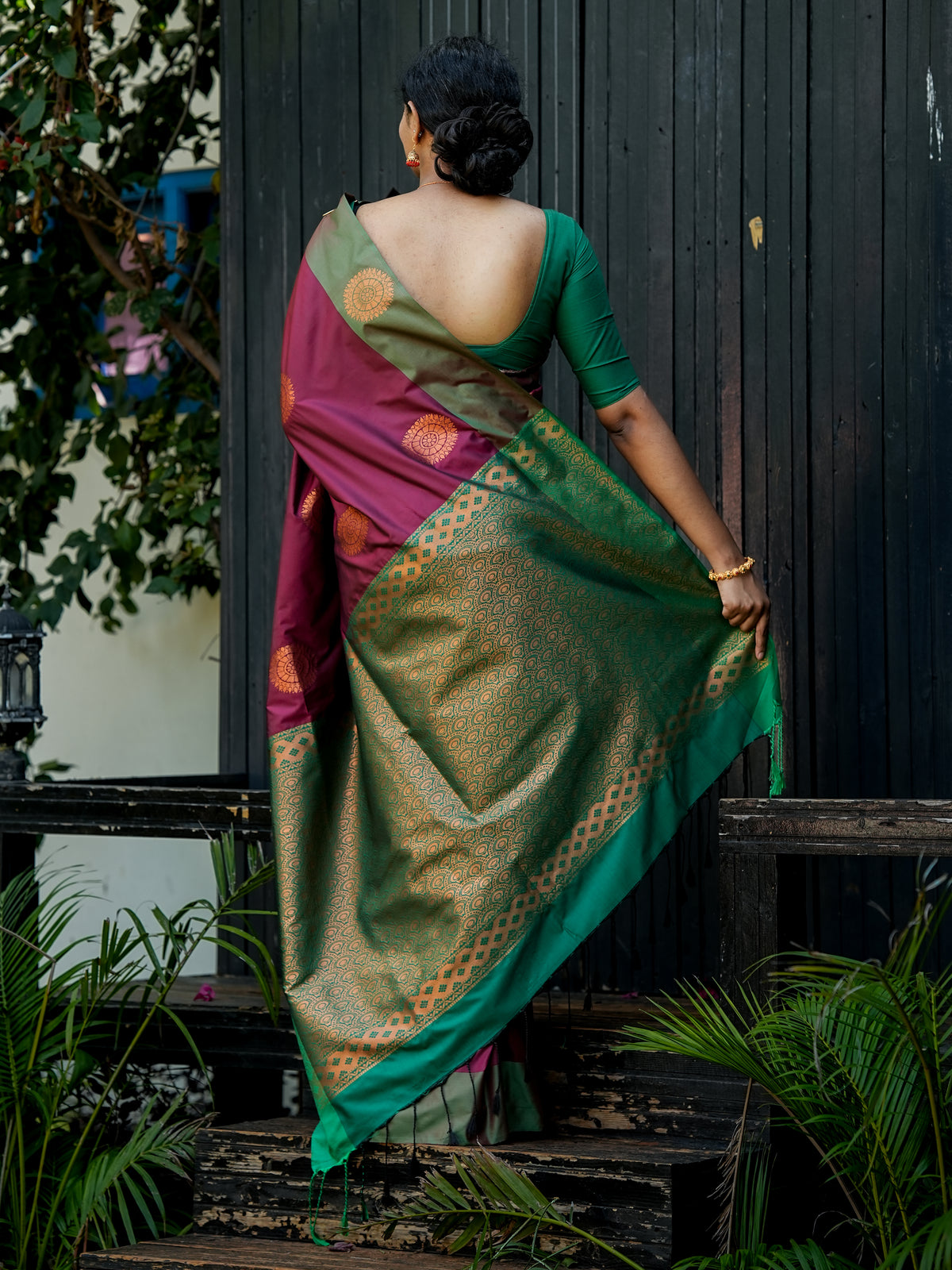 Maroon & Green Borderless Soft Silk Saree