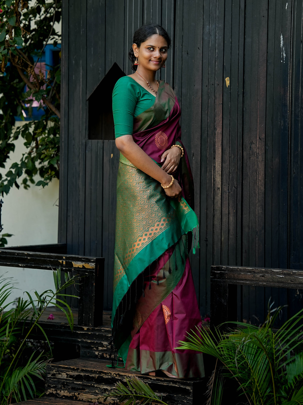 Maroon & Green Borderless Soft Silk Saree