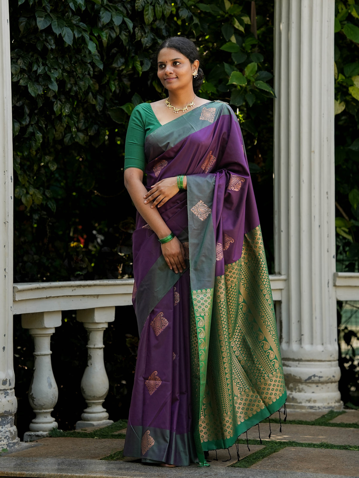 Purple & Green Borderless Soft Silk Saree