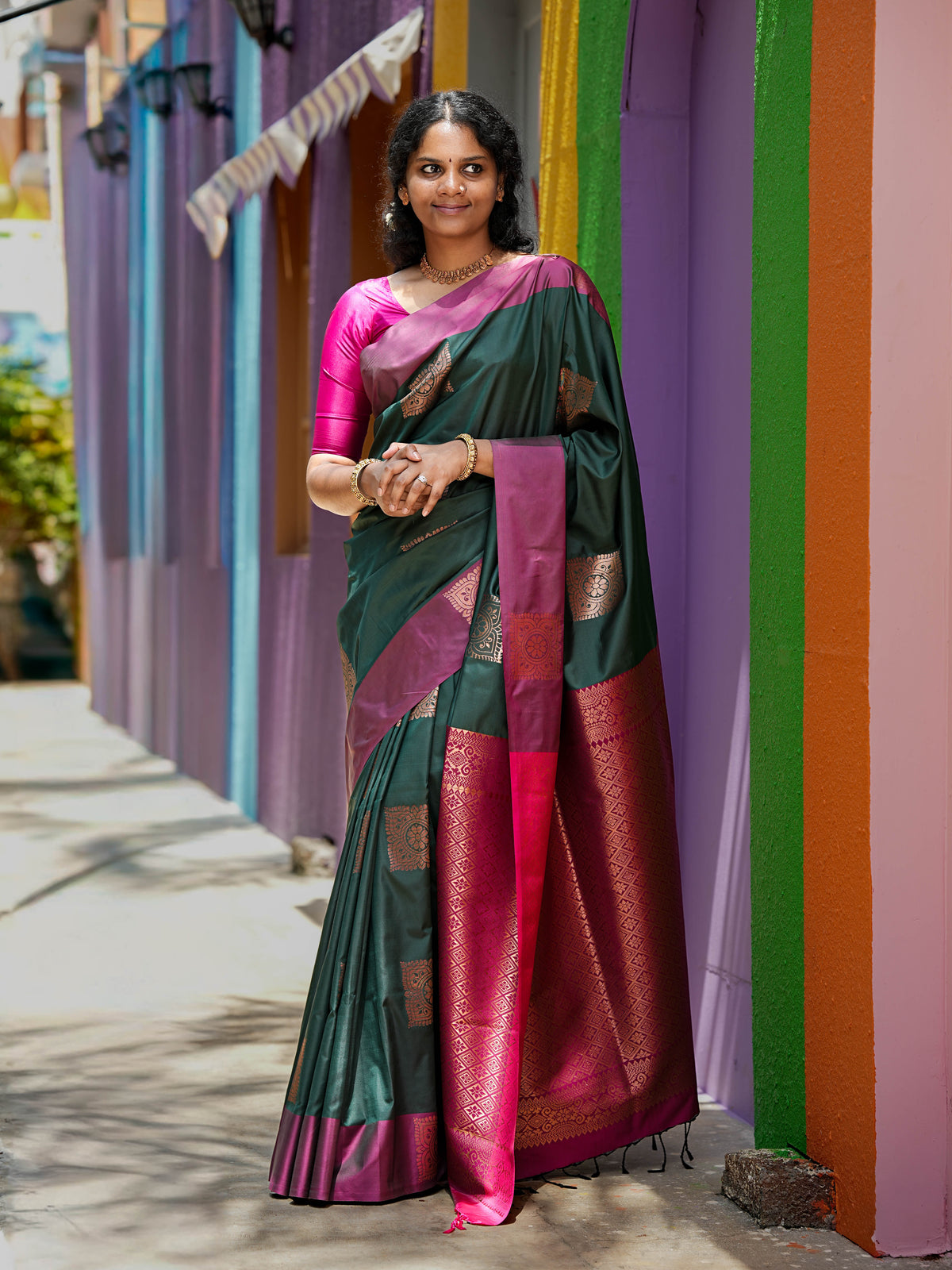 Dark Green & Pink Borderless Soft Silk Saree