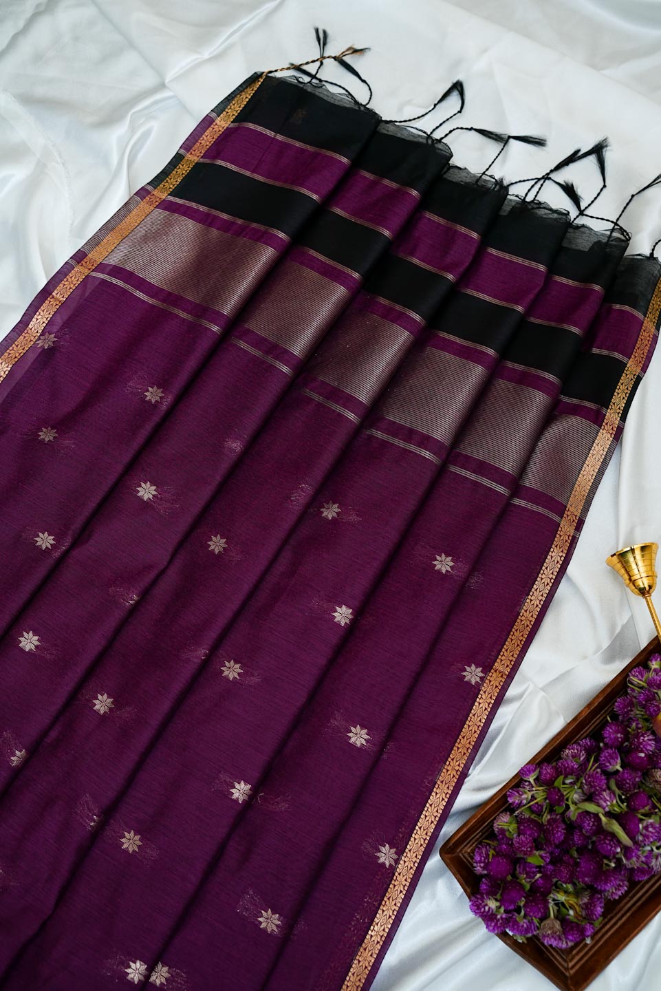 Dark purple/Plum & Black- Maheshwari Cotton Saree