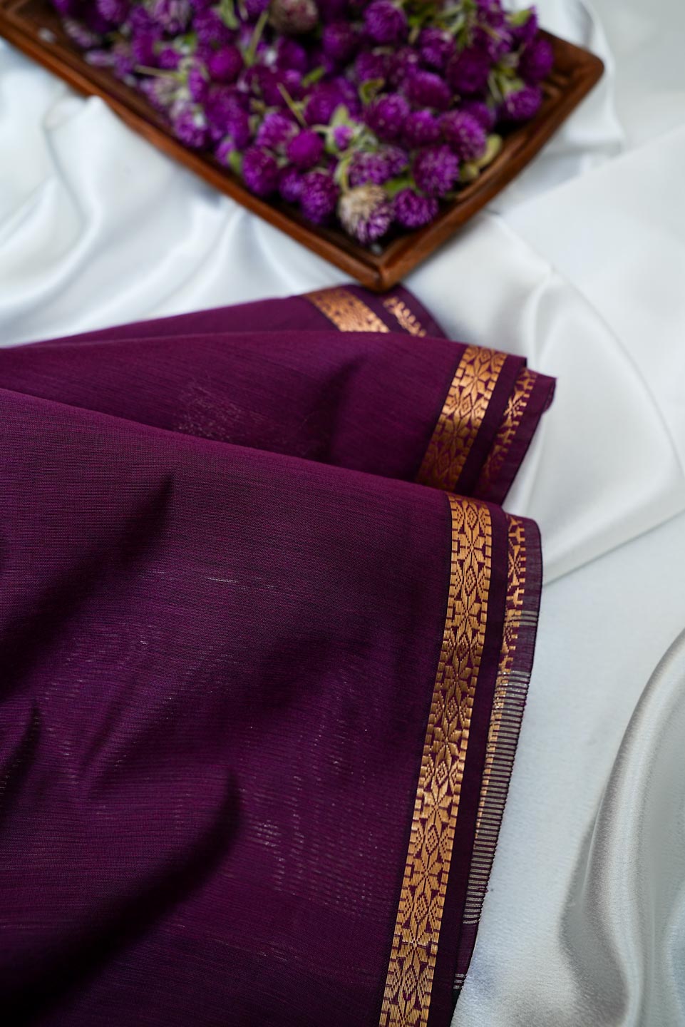 Dark purple/Plum & Black- Maheshwari Cotton Saree