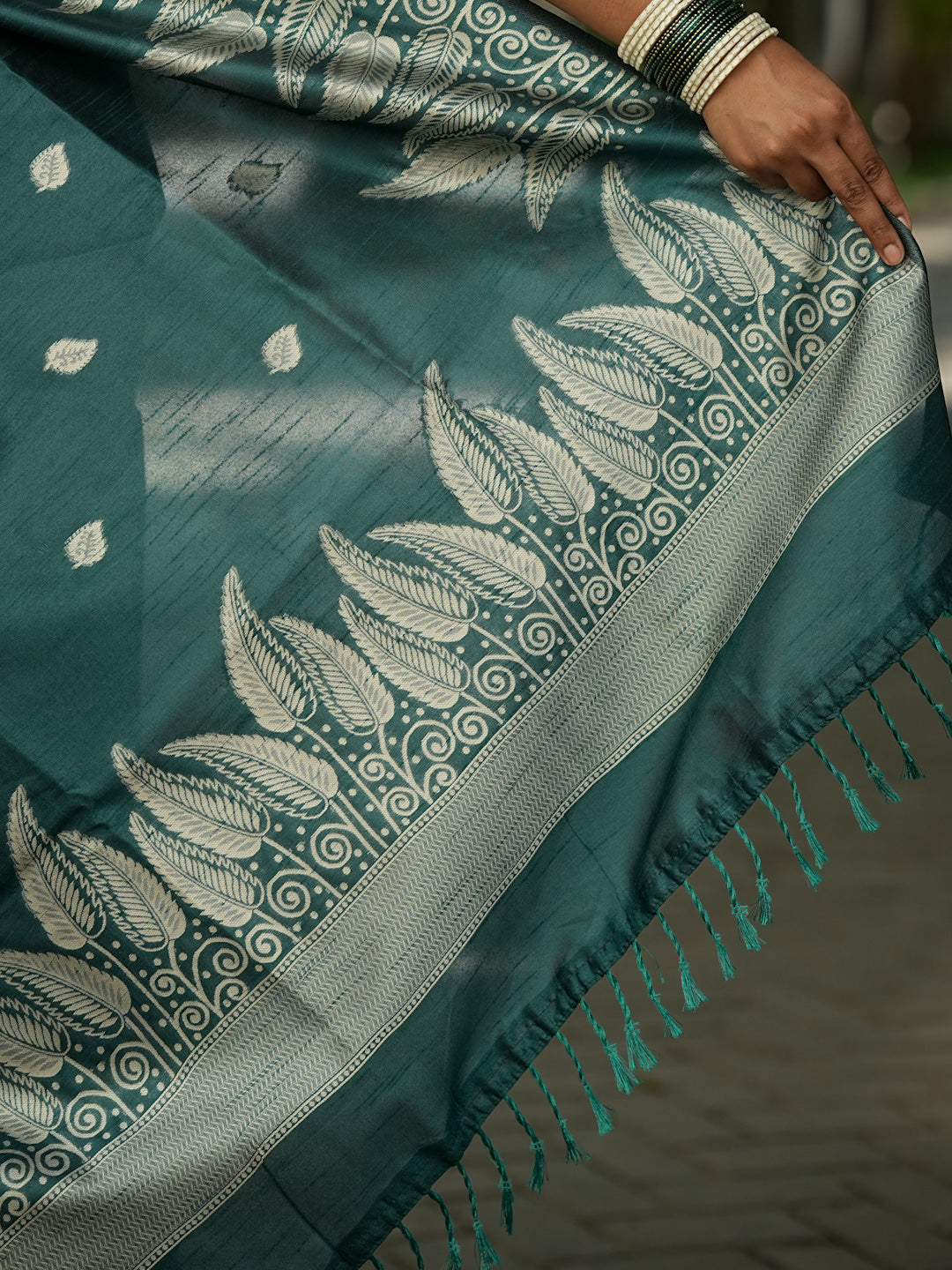 Deep Teal Green Spun Cotton Saree