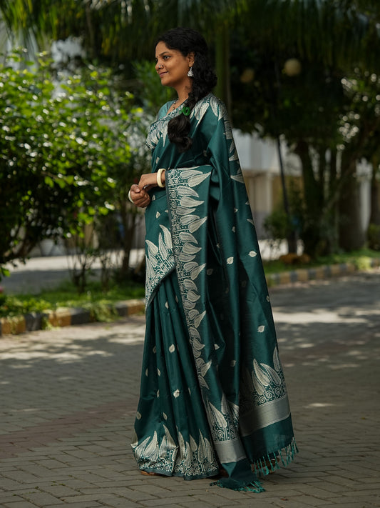 Deep Teal Green Spun Cotton Saree